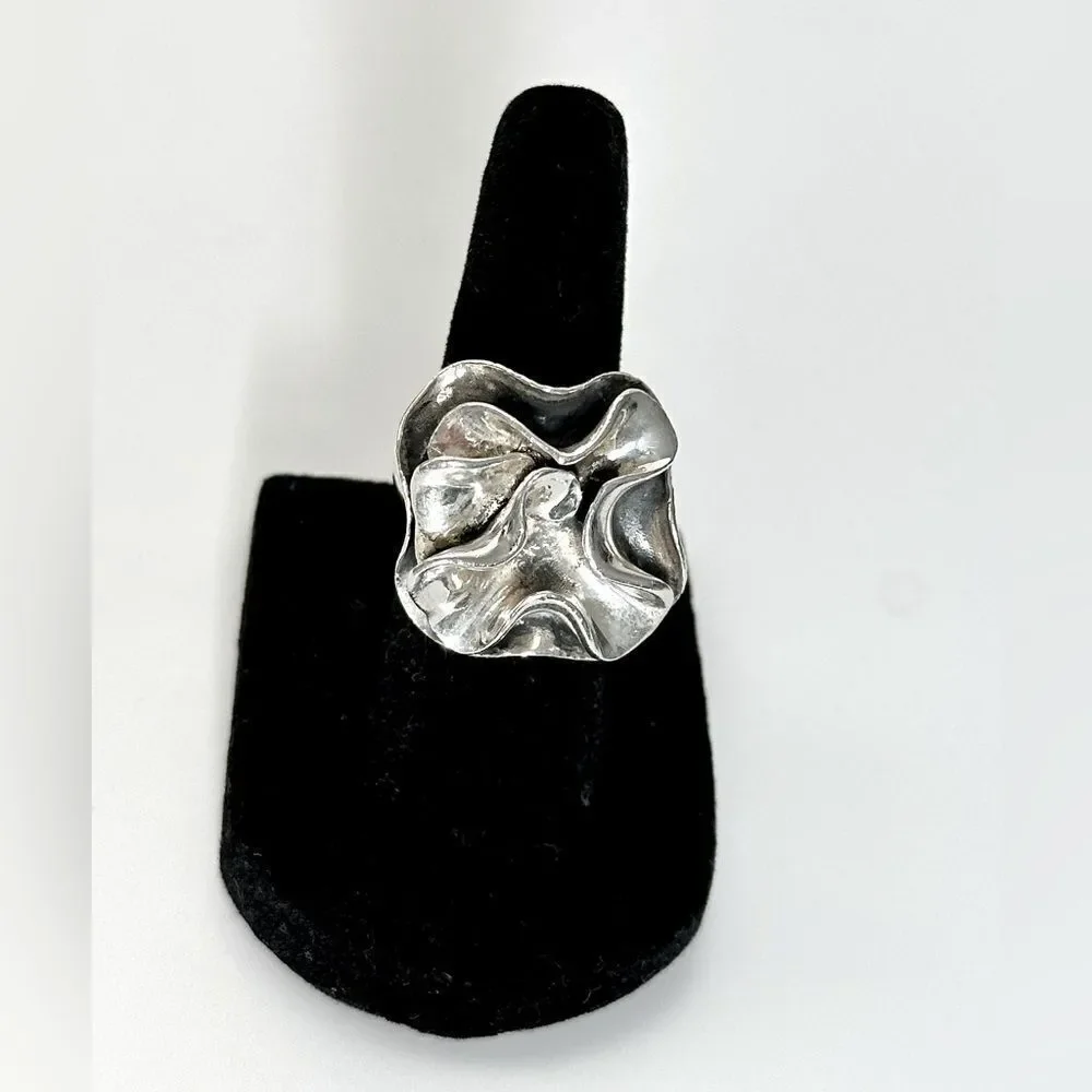 Silpada Retired R1809 Bold Oxidized Sculpted Flower Ring Size 5